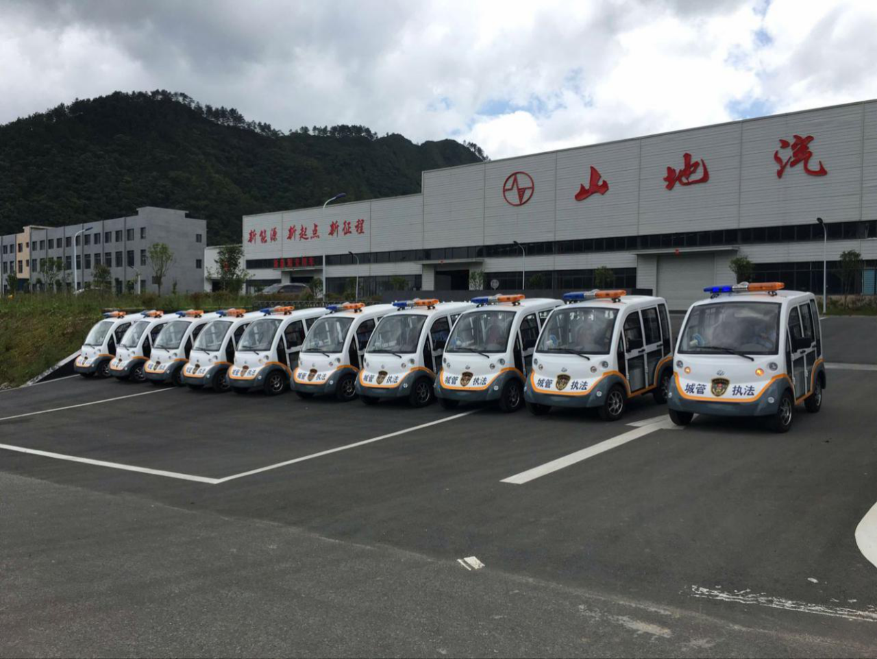 都匀城管巡逻车案例图片