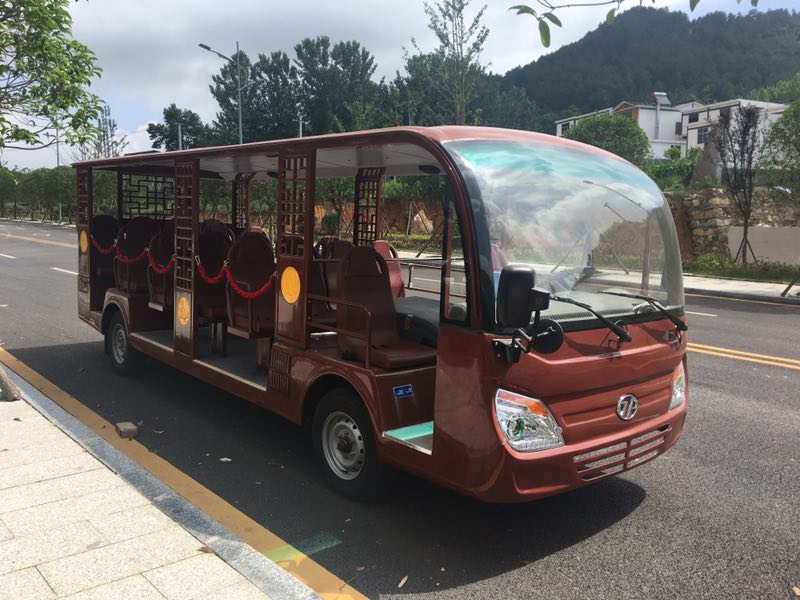 14座电动观光车 14座电动观光车