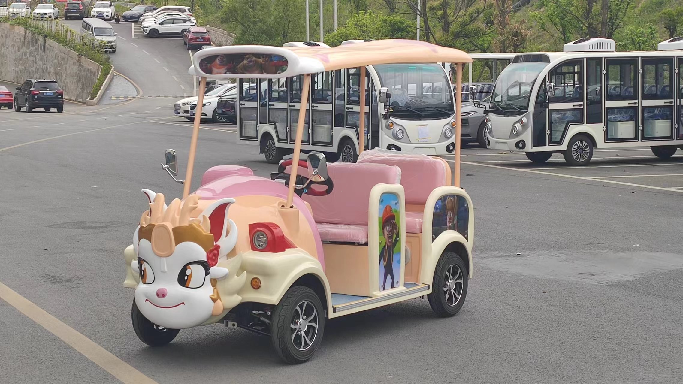 贵州忠辉4人座电动游园代步车