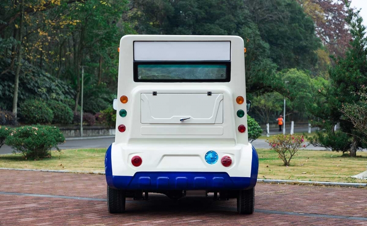6座电动巡逻车